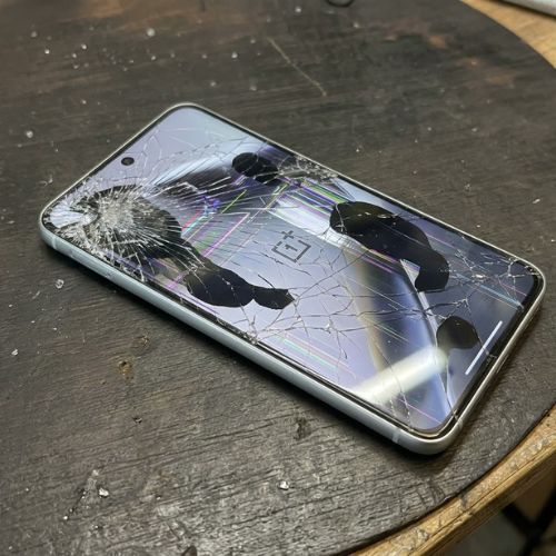 OnePlus screen repair and replacement in Papakura