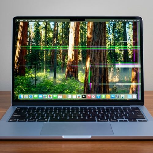 Laptop repair technician at Mobile Smart in Papakura Auckland